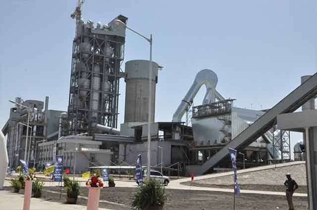 Dangote Cement Adds Goldman Sachs and UBS for $1 Billion London Listing
