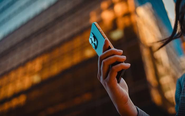 Africa's Cheapest Smartphones Are Disappearing as AI Chip Demand Lifts Costs