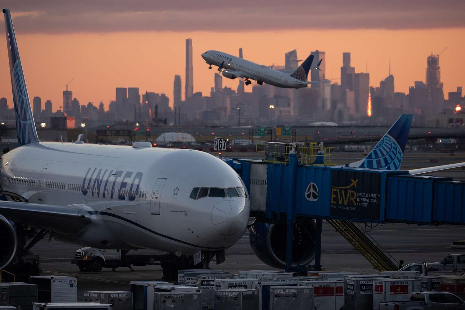 US earnings split: AT&T, United Airlines fall; Braze soars on Salesforce deal interest